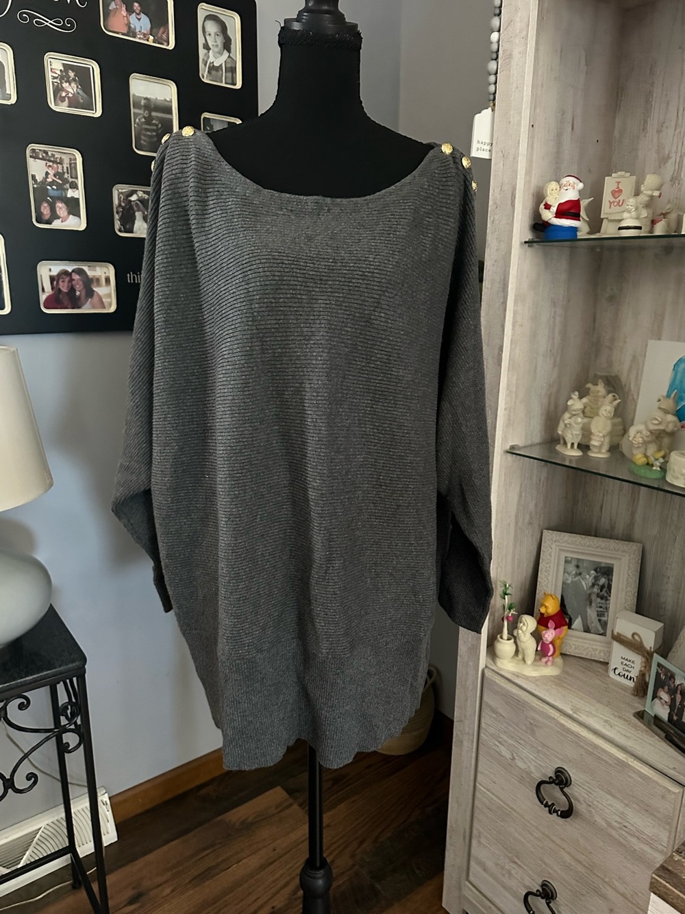 Lauren Ralph Lauren Gray Off-Shoulder Button Detail Sweater